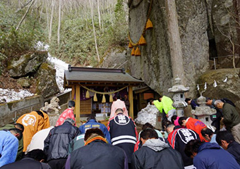 石割神社祭